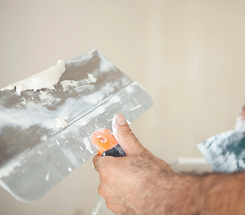 Stuccature Brescia: scegli serventi per lo stucco a Brescia
