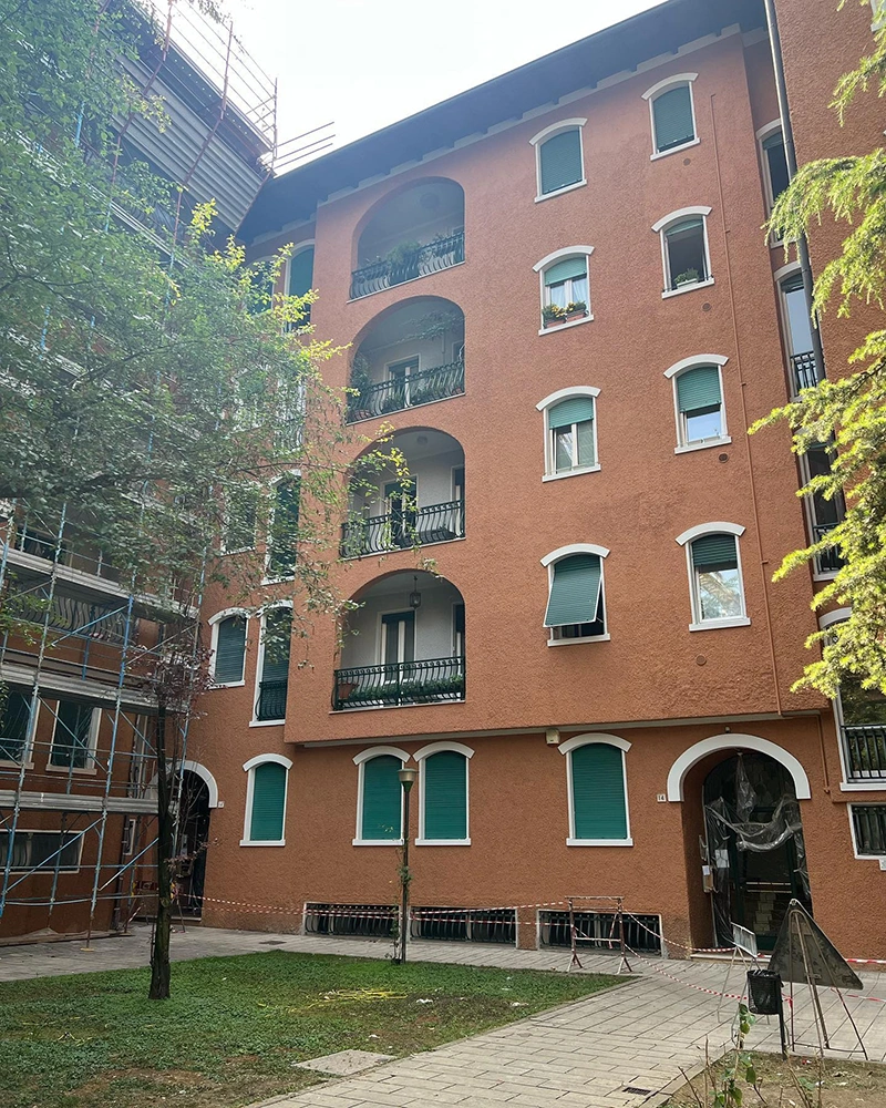Servizio di ristrutturazione facciate con ponteggio - Serventi Brescia